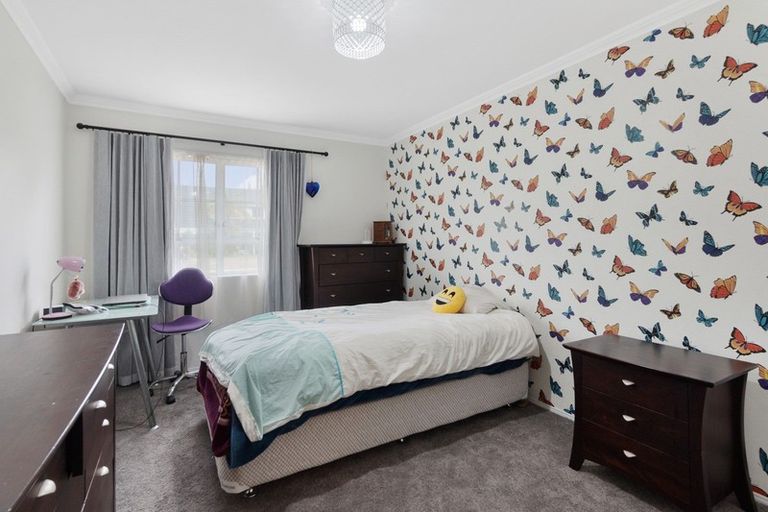 Photo of property in 27 Madill Road, St Andrews, Hamilton, 3200