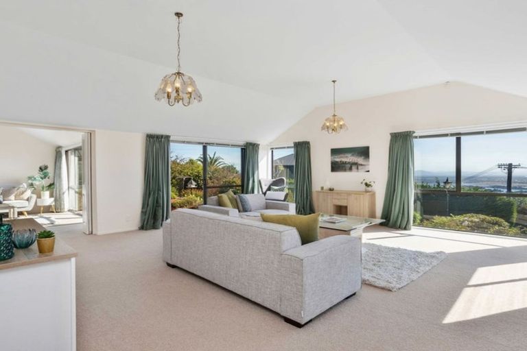 Photo of property in 224 Mount Pleasant Road, Mount Pleasant, Christchurch, 8081