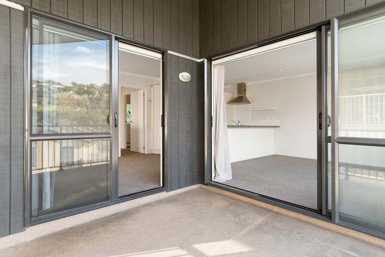 Photo of property in 8/19 Glencarron Place, Bethlehem, Tauranga, 3110