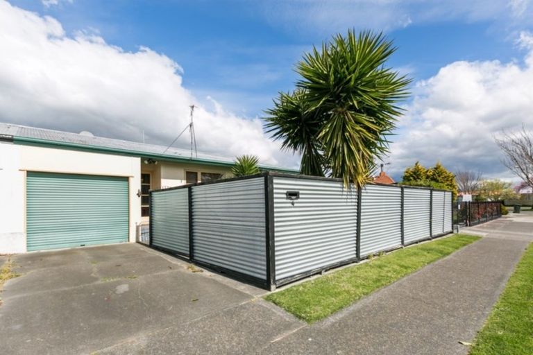 Photo of property in 4 Mcgregor Avenue, Pirimai, Napier, 4112