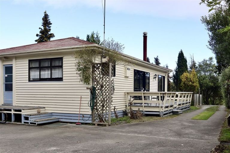 Photo of property in 60 Kiwi Road, Taihape, 4720