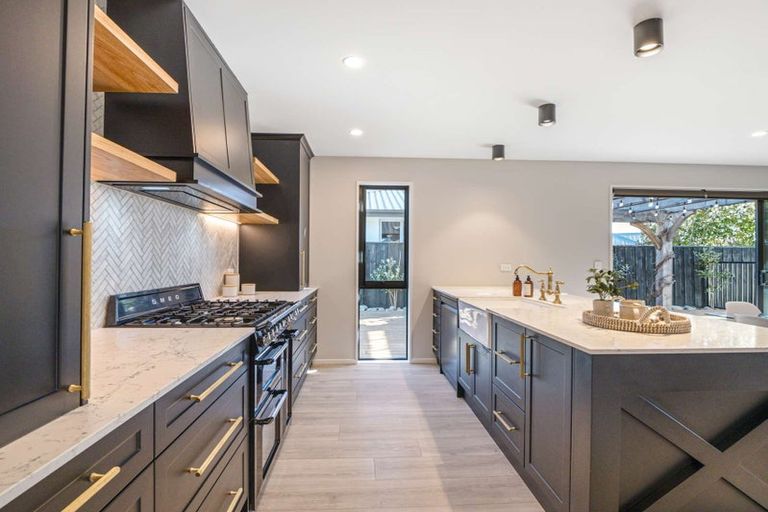 Photo of property in 6 Tuka Road, Pegasus, 7612