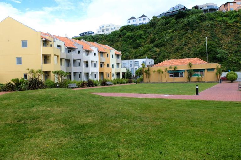 Photo of property in Marrakech Cafe, 67/305 Evans Bay Parade, Hataitai, Wellington, 6021