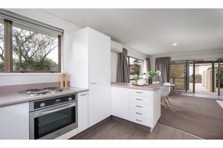 Photo of property in 146 Sparks Road, Hoon Hay, Christchurch, 8025