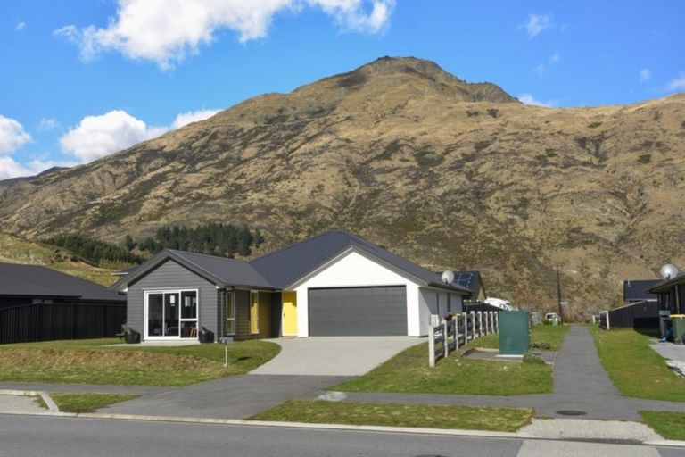 Photo of property in 85 Stalker Road, Lower Shotover, Queenstown, 9304