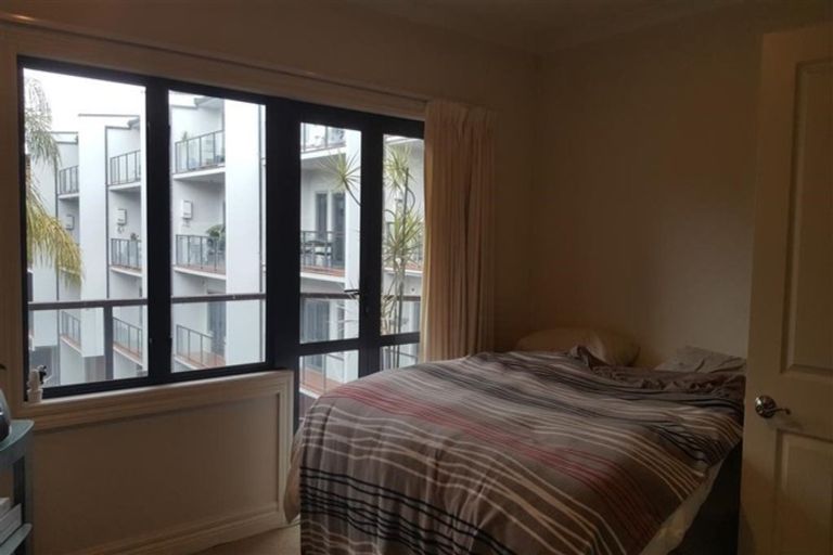 Photo of property in 15/177 Hurstmere Road, Takapuna, Auckland, 0622