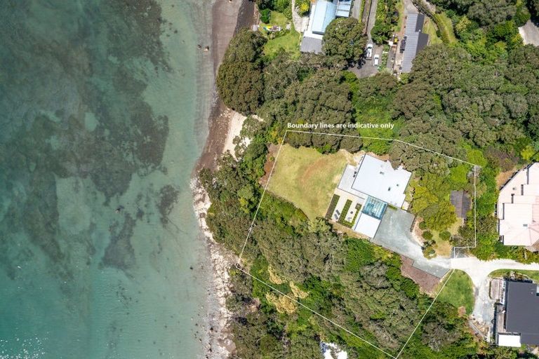 Photo of property in 17 Rangimaarie Crescent, Snells Beach, 0920
