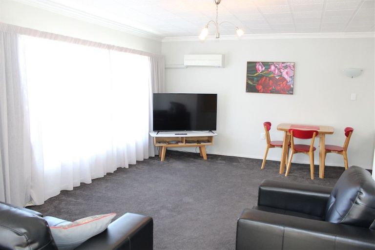 Photo of property in 115a London Street, Dunedin Central, Dunedin, 9016