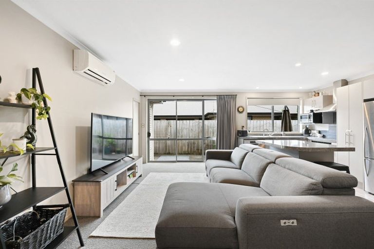 Photo of property in 54c Lorne Street, Melville, Hamilton, 3206