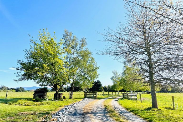 Photo of property in 149 Loburn Whiterock Road, Loburn, Rangiora, 7472