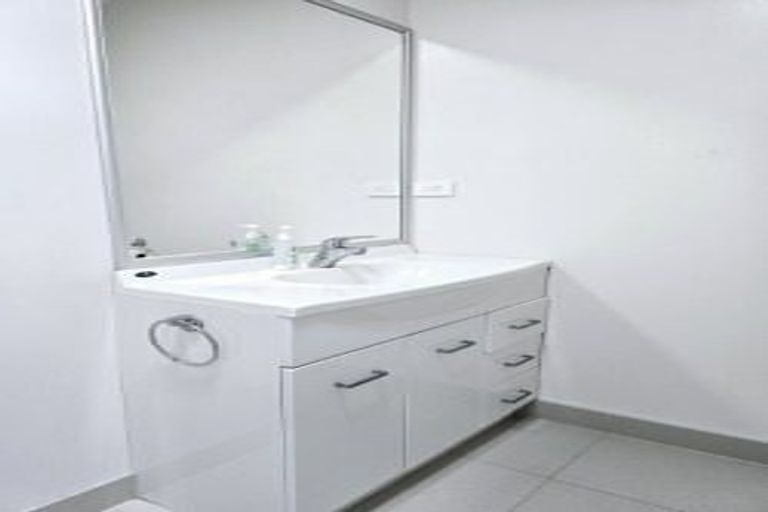 Photo of property in 11 Pipipi Crescent, Takanini, 2112