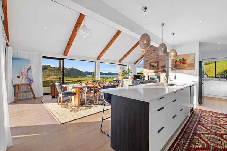 Photo of property in 7 Taemai Place, Okura Bush, Albany, 0794