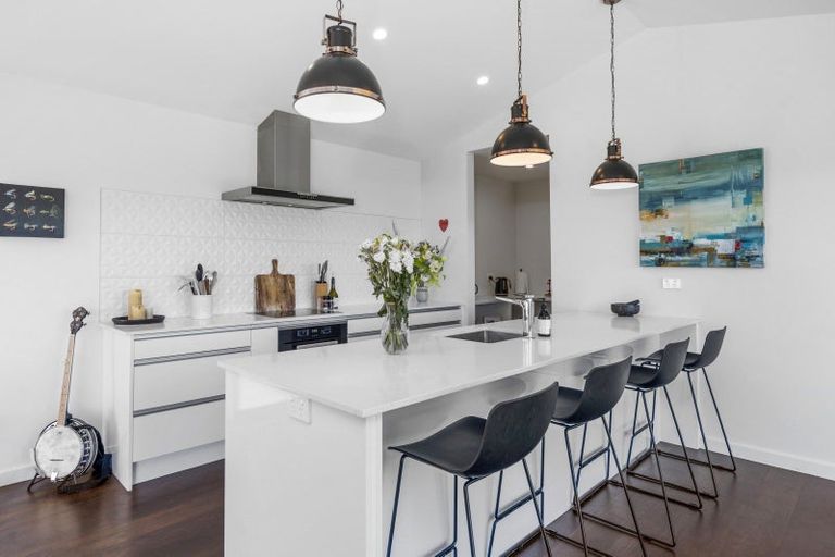 Photo of property in 42 Lacebark Drive, Kinloch, Taupo, 3377