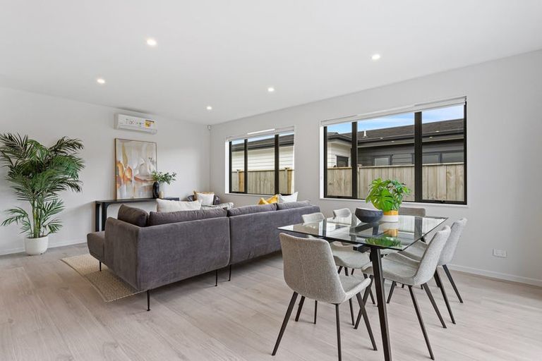 Photo of property in 54 Nganui Avenue, Takanini, Auckland, 2112