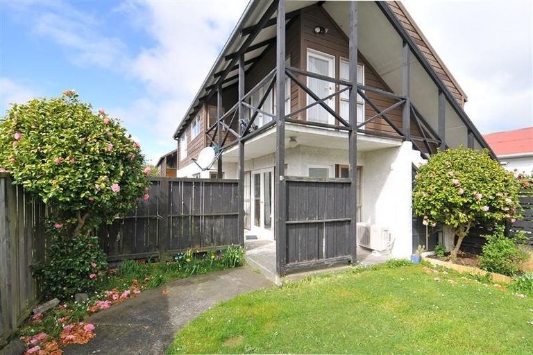 Photo of property in 4a Earp Street, Johnsonville, Wellington, 6037