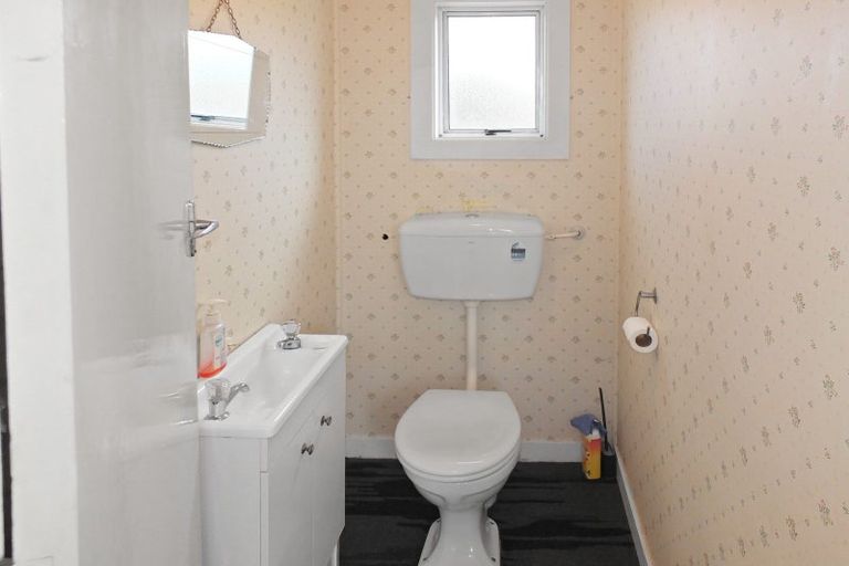 Photo of property in 21 Seabury Avenue, Foxton Beach, Foxton, 4815