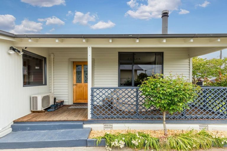 Photo of property in 27 Opie Street, Waimate, 7924