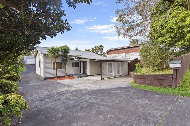 Photo of property in 1/16 Reeves Road, Pakuranga, Auckland, 2010
