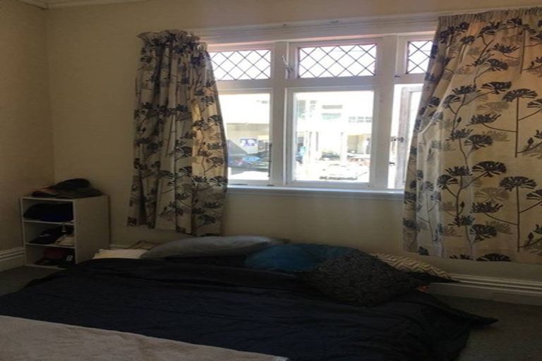 Photo of property in 13 Home Street, Mount Victoria, Wellington, 6011