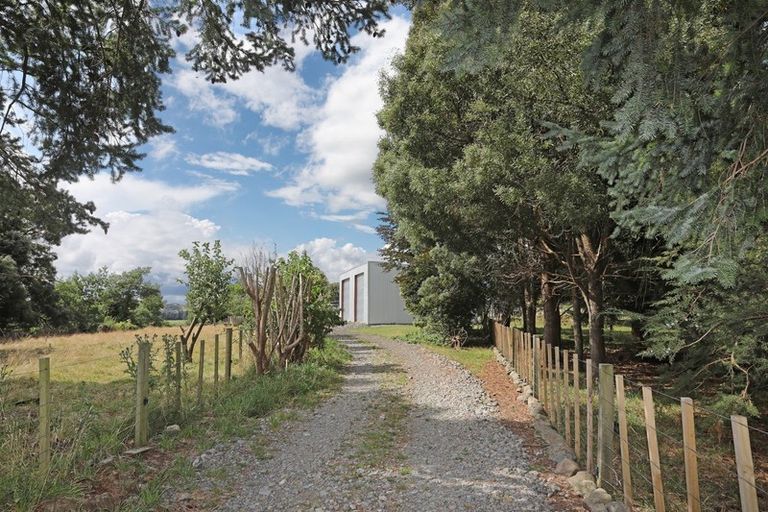 Photo of property in 6 Nixs Road, Apiti, Kimbolton, 4774