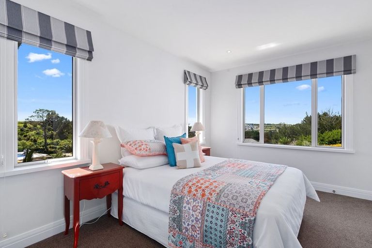 Photo of property in 104 Vaughans Road, Long Bay, Albany, 0792