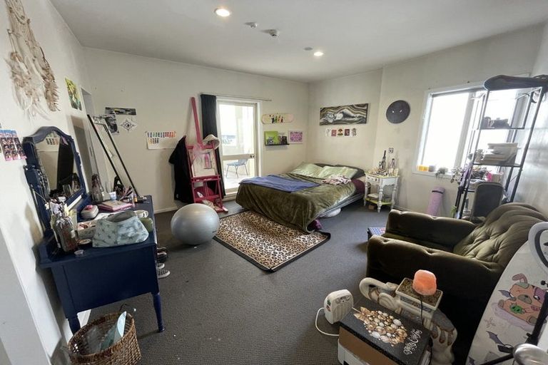 Photo of property in The Plumbers Building, 1b/124 Wakefield Street, Te Aro, Wellington, 6011