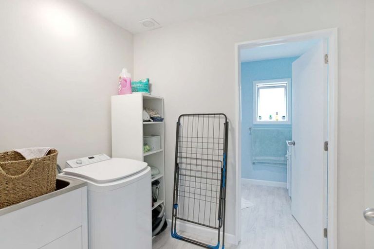 Photo of property in 17 Cameron Crescent, Rolleston, 7614