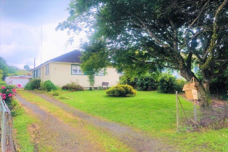 Photo of property in 108 Golf Road, Taumarunui, 3920