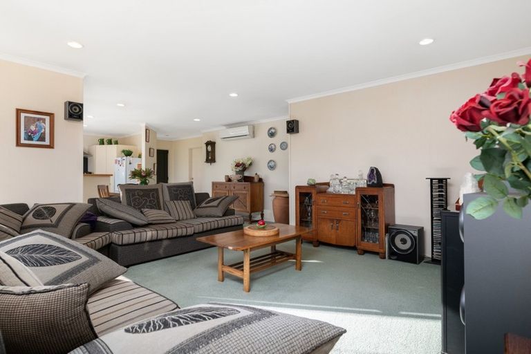 Photo of property in 35 Longview Drive, Papamoa Beach, Papamoa, 3118