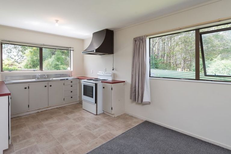 Photo of property in 81b Kawaha Point Road, Kawaha Point, Rotorua, 3010
