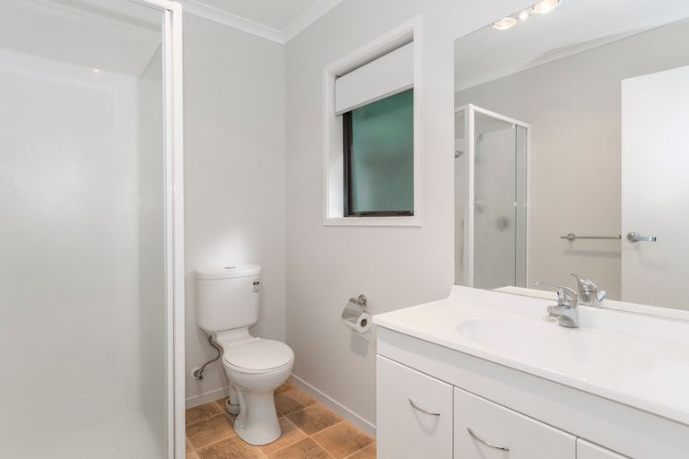 Photo of property in 8/19 Glencarron Place, Bethlehem, Tauranga, 3110