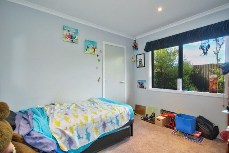 Photo of property in 8 Lochburn Avenue, Glenorchy, 9372