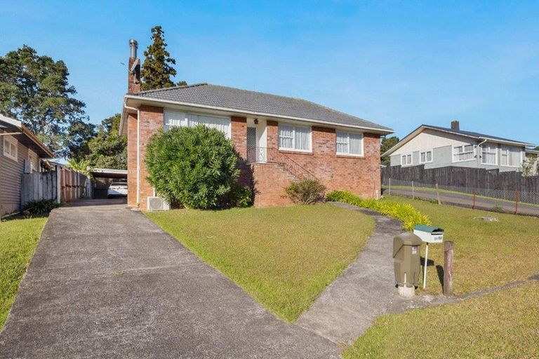 Photo of property in 84 Barrys Road, Glendene, Auckland, 0602