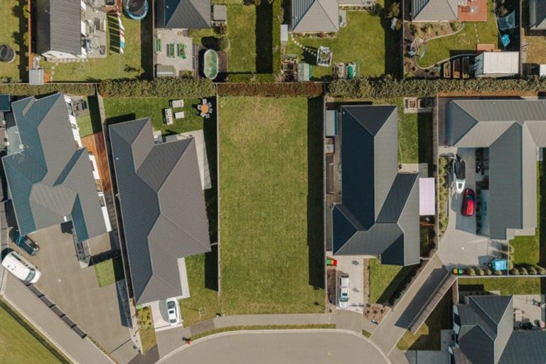 Photo of property in 21 Gemstone Place, Rolleston, 7615