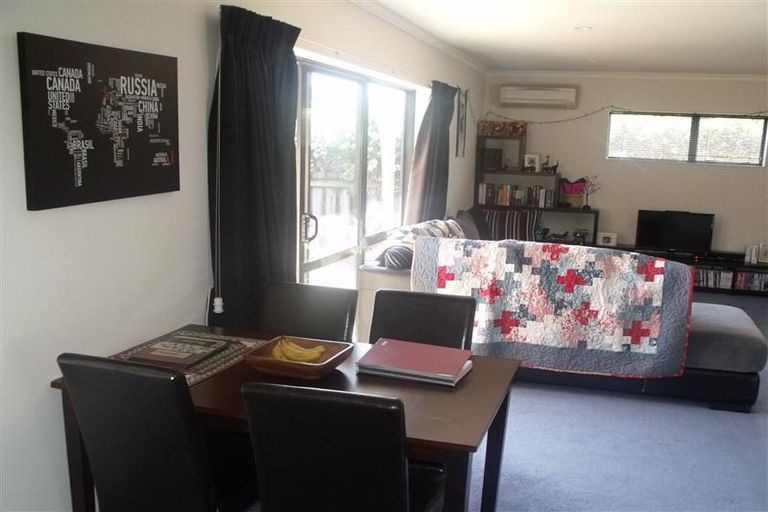 Photo of property in 3/28 Te Aute Road, Havelock North, 4130