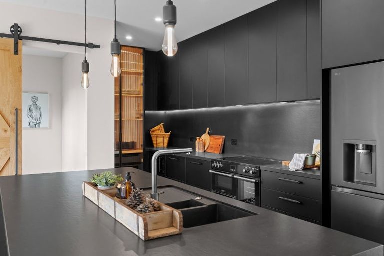 Photo of property in 24 Coralie Place, Lansdowne, Masterton, 5810