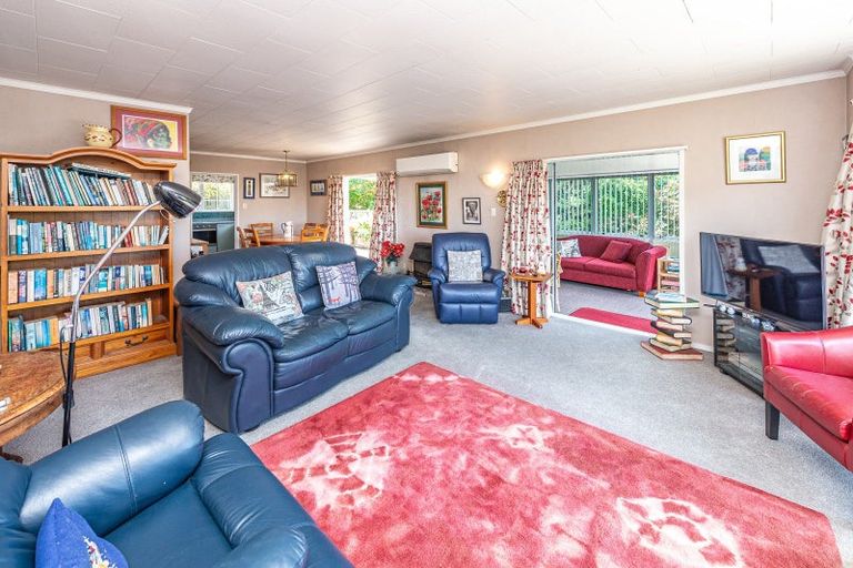 Photo of property in 5a Alexa Place, Saint Johns Hill, Whanganui, 4500