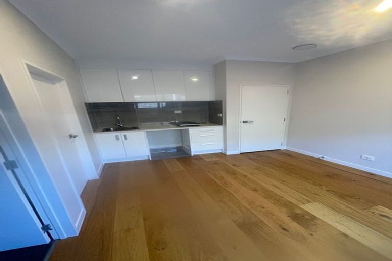 Photo of property in 14 Lavey Road, Flat Bush, Auckland, 2019