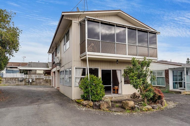 Photo of property in 12f Radnor Street, Hamilton Central, Hamilton, 3204