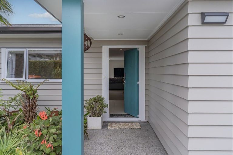 Photo of property in 142 Rowesdale Drive, Ohauiti, Tauranga, 3112