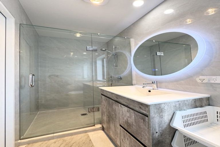 Photo of property in 36 Greenfinch Road, Hobsonville, Auckland, 0616