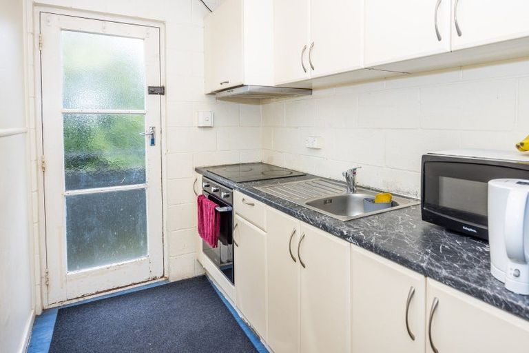 Photo of property in 8/4 Wha Street, Frankton, Hamilton, 3204