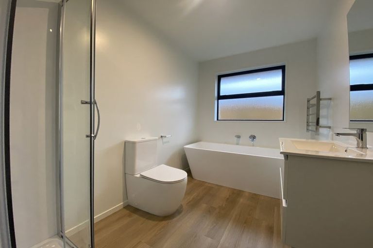 Photo of property in 37 Cousins Street, Woodend, 7691