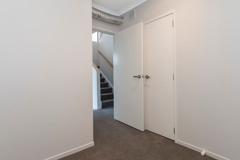 Photo of property in 8/19 Glencarron Place, Bethlehem, Tauranga, 3110