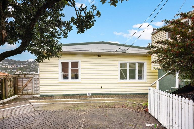Photo of property in 71 Rhine Street, Island Bay, Wellington, 6023