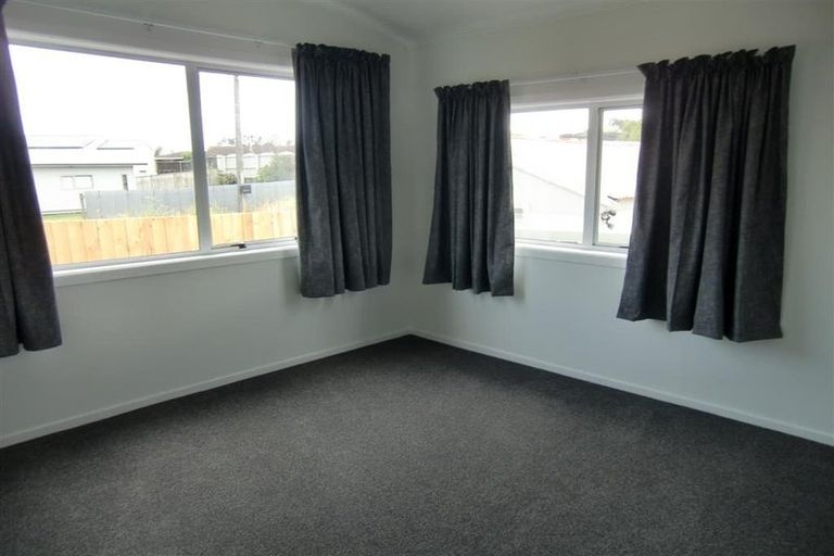 Photo of property in 67 Bayly Road, Blagdon, New Plymouth, 4310