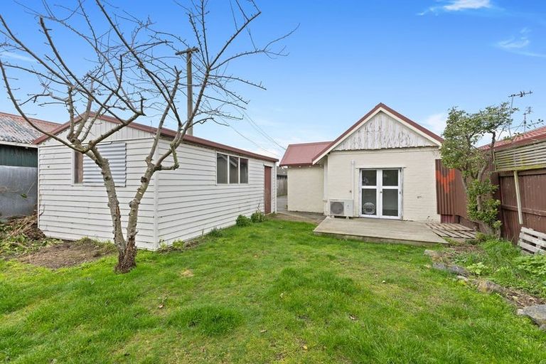 Photo of property in 2/76 Oram Avenue, New Brighton, Christchurch, 8061