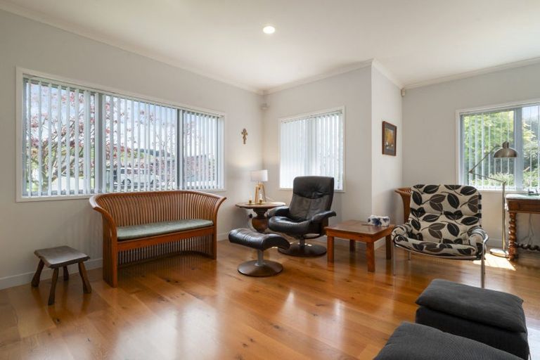 Photo of property in 46 Hamon Place, Pukehangi, Rotorua, 3015