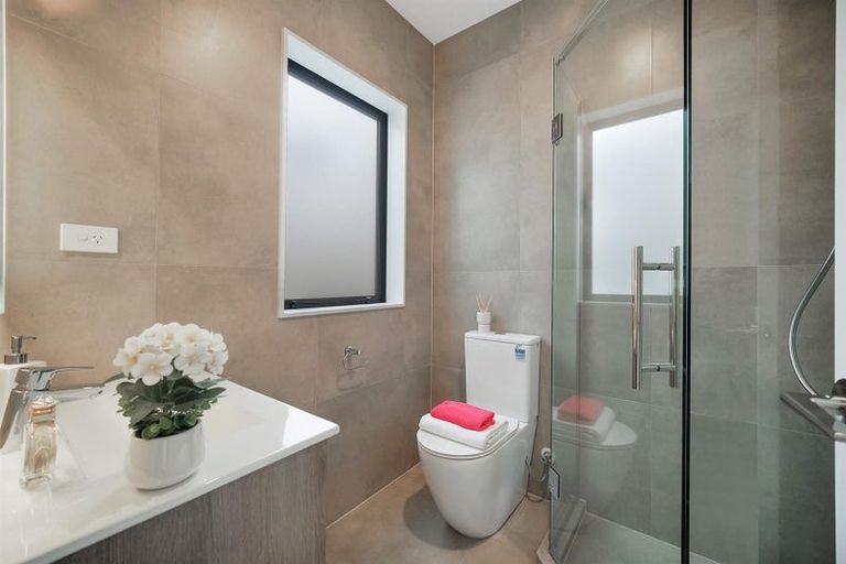 Photo of property in 61 Drumbuoy Drive, Flat Bush, Auckland, 2019