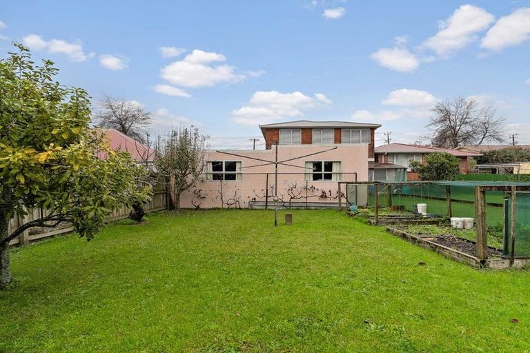 Photo of property in 73 Arawa Street, New Lynn, Auckland, 0600